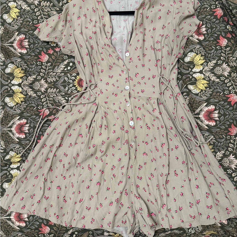 & Other Stories Beige Floral Dress